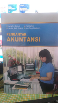 Bekerja Sebagai 
Penulis Skenario